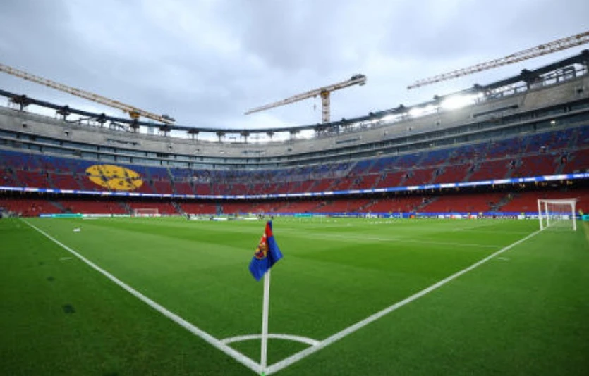Barcelona explora duas novas fontes de financiamento para completar a renovação do Camp Nou