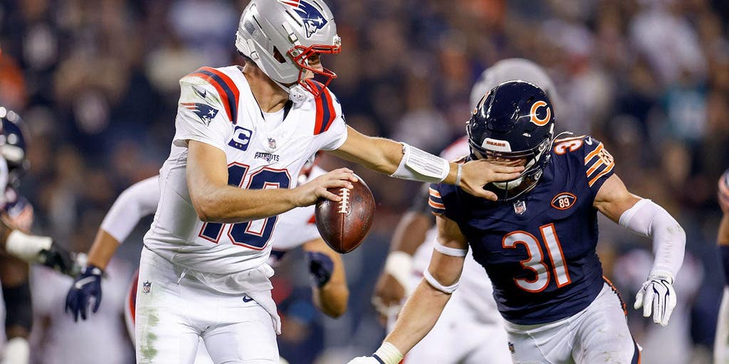 A interceptação de Drake Maye na zona de endzone se revelou custosa enquanto os Patriots caem por 30-24 contra os Bears no horário nobre