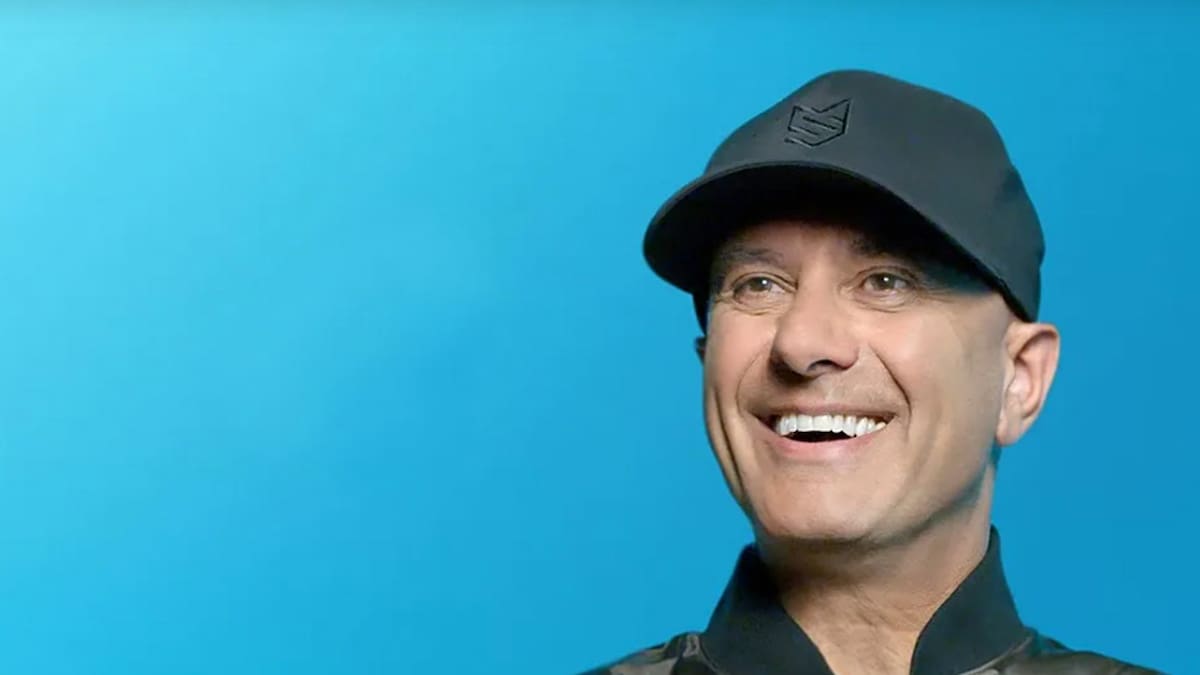 Robin Sharma, escritor canadiense: "Aprendemos del amor propio en la dificultad"
