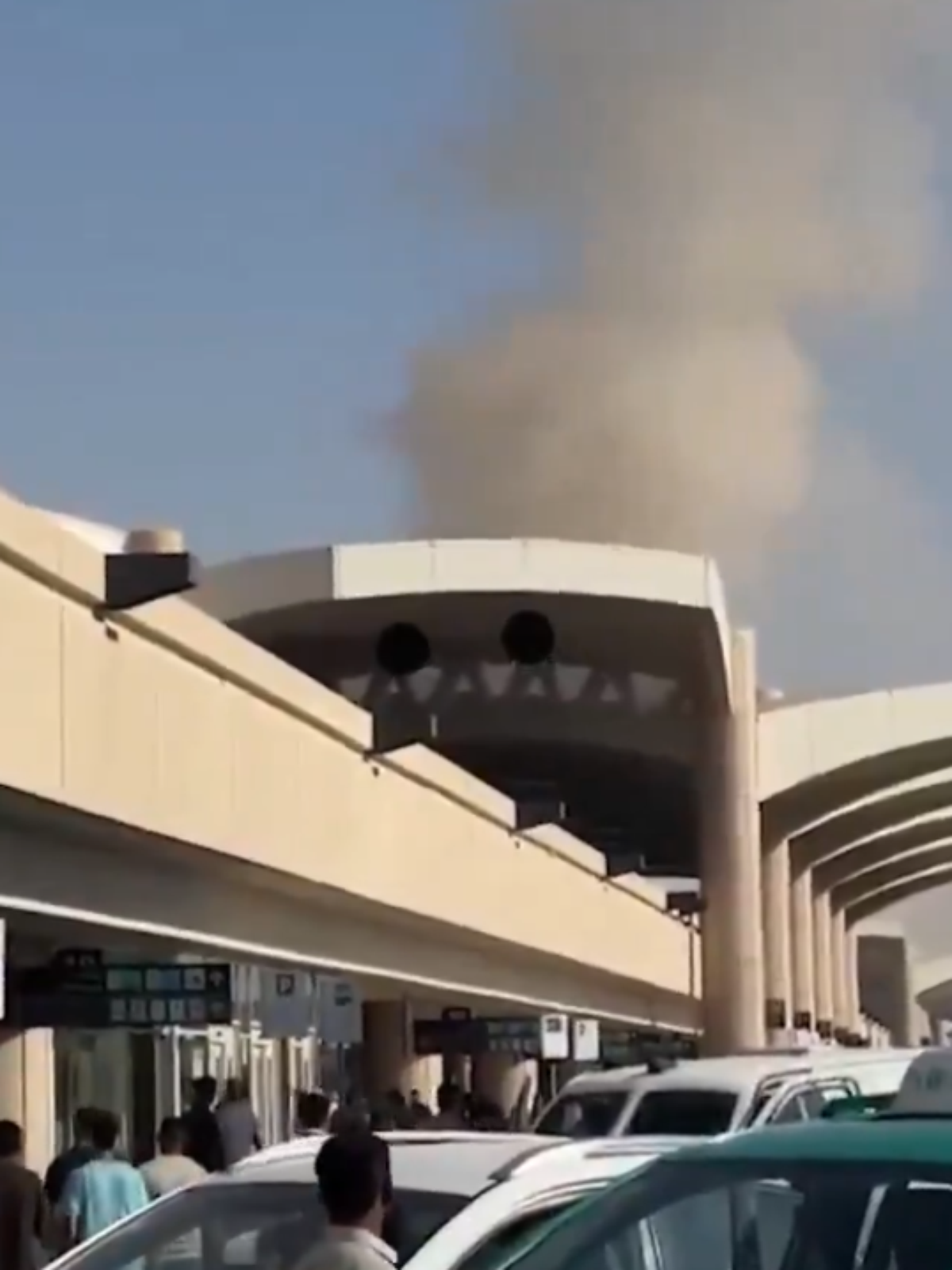 Coalizão liderada por sauditas relata novo ataque a aeroporto de Riad um dia após morte de 12 pessoas