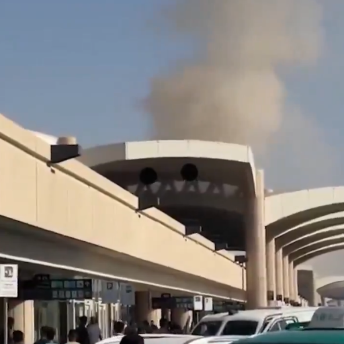 Coalizão liderada por sauditas relata novo ataque a aeroporto de Riad um dia após morte de 12 pessoas