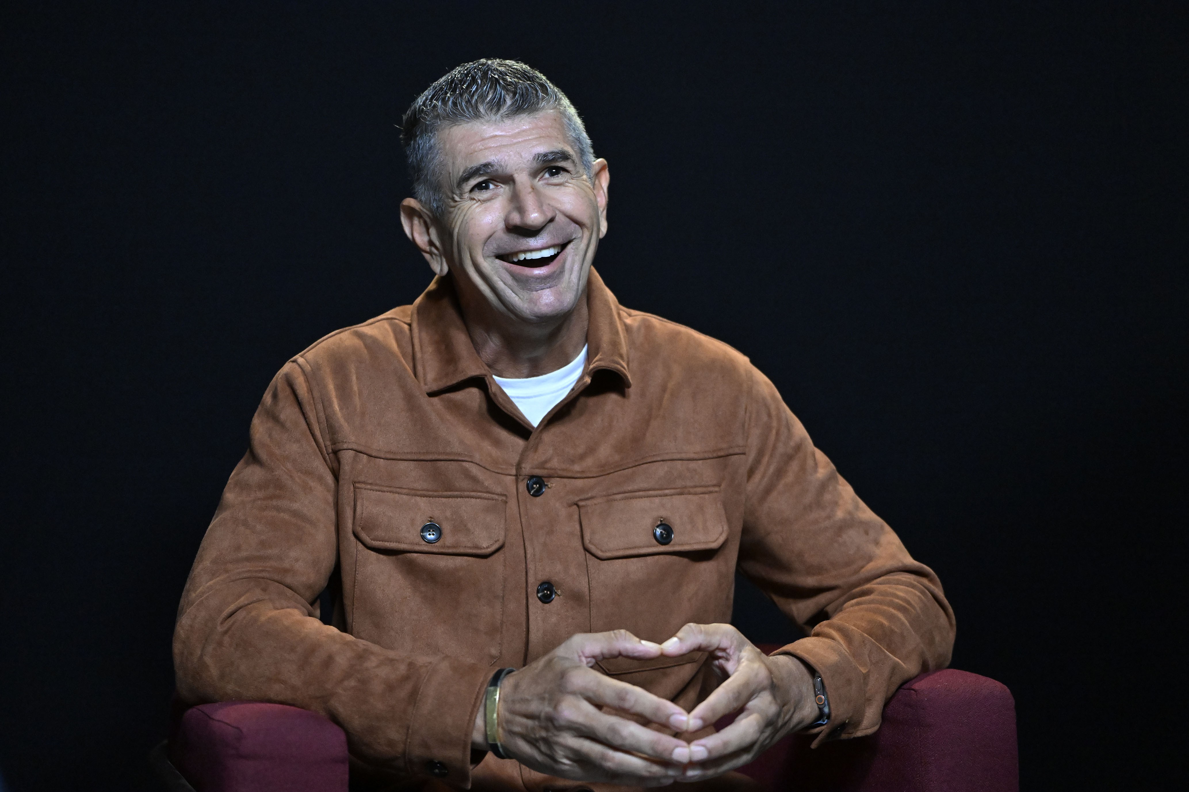 Marcelo de Lima Henrique pendura apito, diz que Brasileirão mói árbitros e revela jogo que queria apagar