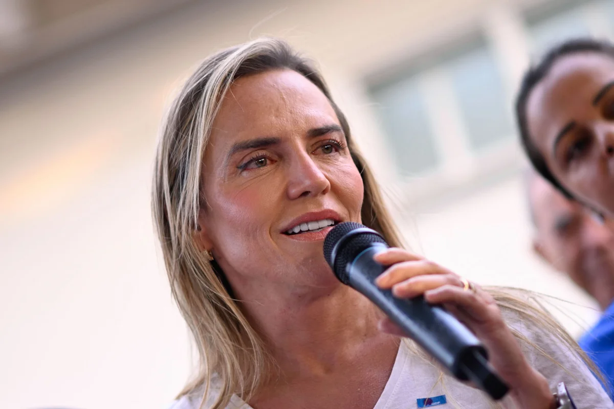 Celina destaca reversão na Ponte JK e promete convocar mais PMs