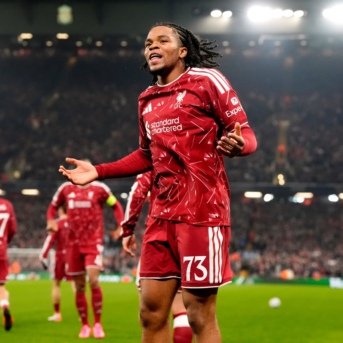 'Uma ameaça completa': a exibição elétrica de Rio Ngumoha emociona Van Dijk e Liverpool