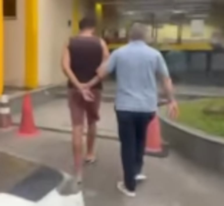 Polícia prende investigado por estupro de menor e apreende celular com vídeo de violência sexual no RJ