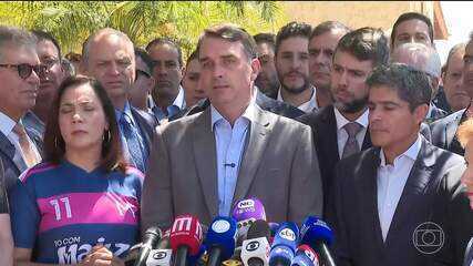 Flávio Bolsonaro articula alianças para o 2º turno