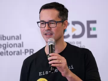 PT-PR diz que Dallagnol é 'o próximo'; senador reage