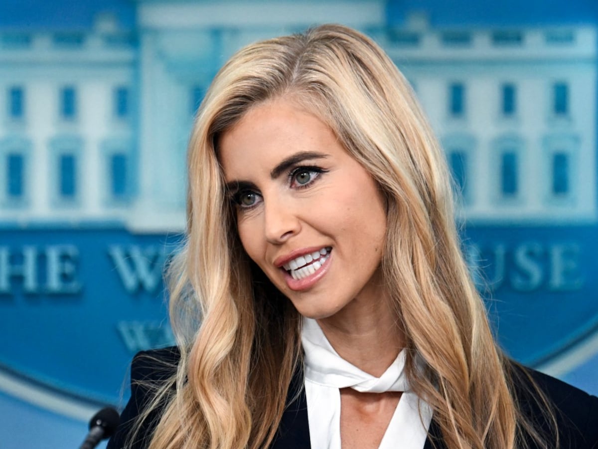 Katie Zacharia: A secretária de imprensa de Trump insiste em se apresentar como advogada apesar das dúvidas sobre sua licença