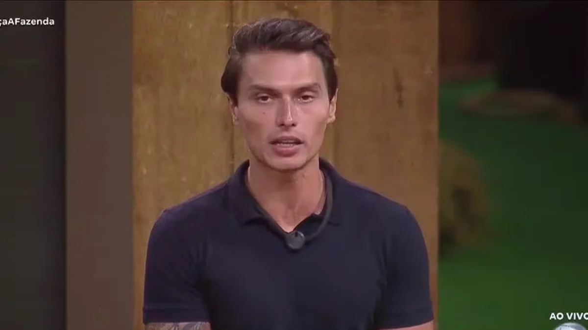 Gabriel Torres desabafa sobre exaustão mental após desistir de A Fazenda 18