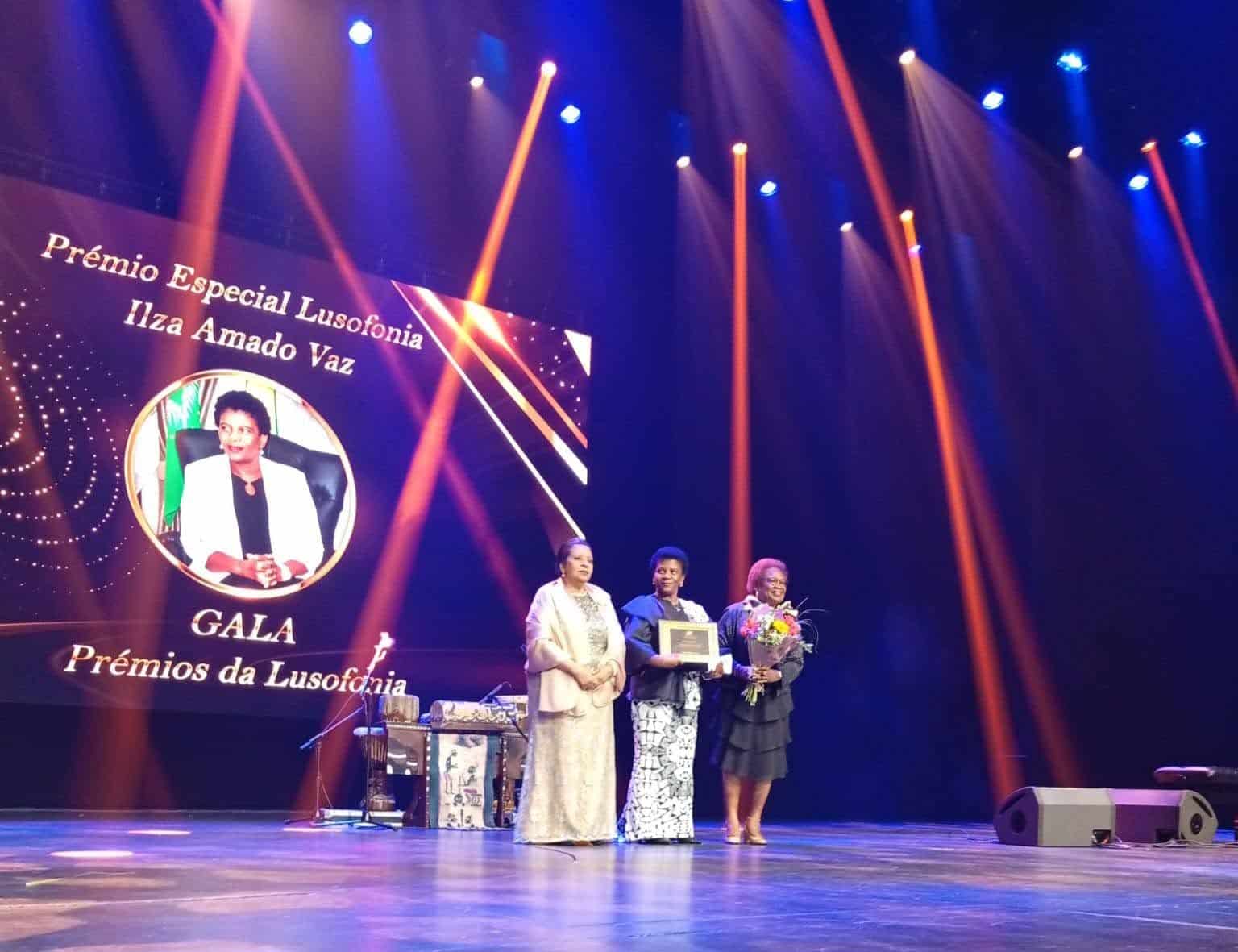 Ilza Amado Vaz galardoada com o Prémio Especial Lusofonia