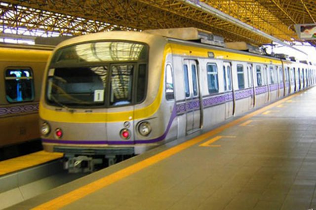 Passeiros do LRT-2 atrasados devido a atrasos nos trens podem solicitar certificação