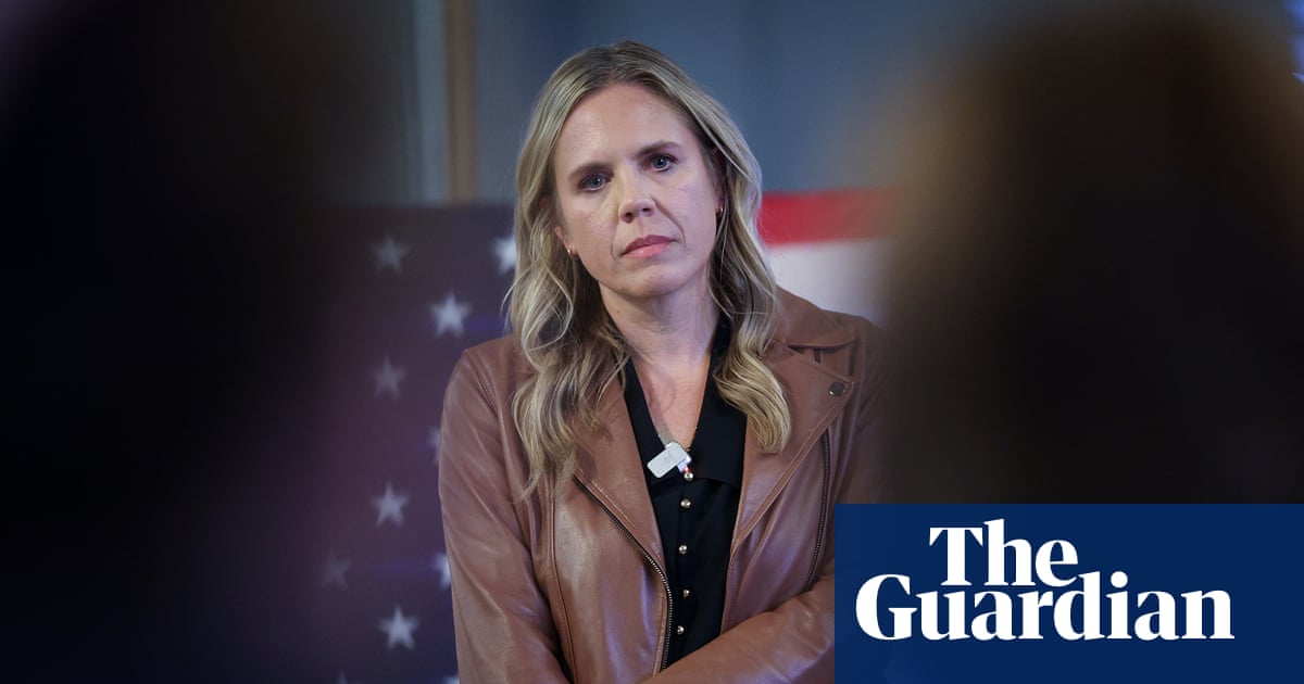 Ex-governadores da Carolina do Sul endossam a democrata Annie Andrews na corrida para o Senado.