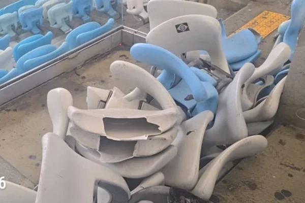 Flamengo acusa torcedores do Vasco de vandalismo em eliminação no Maracanã