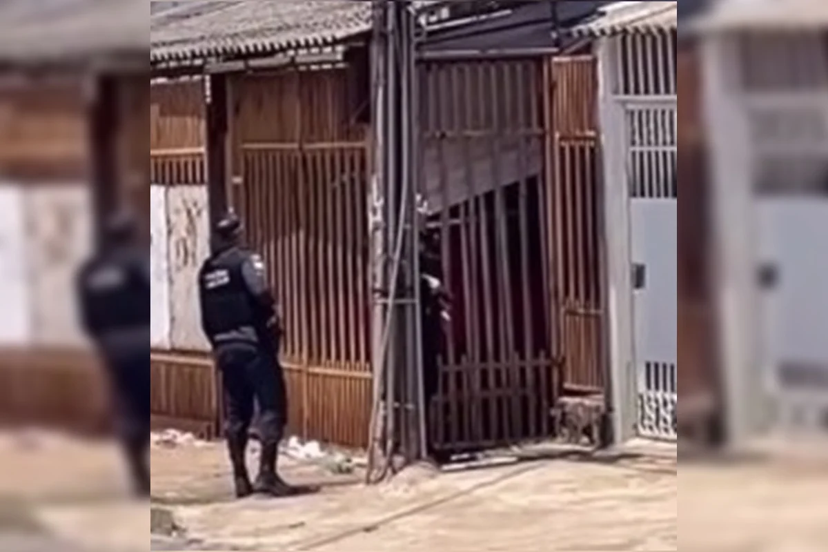 Mulher é esfaqueada pelo companheiro