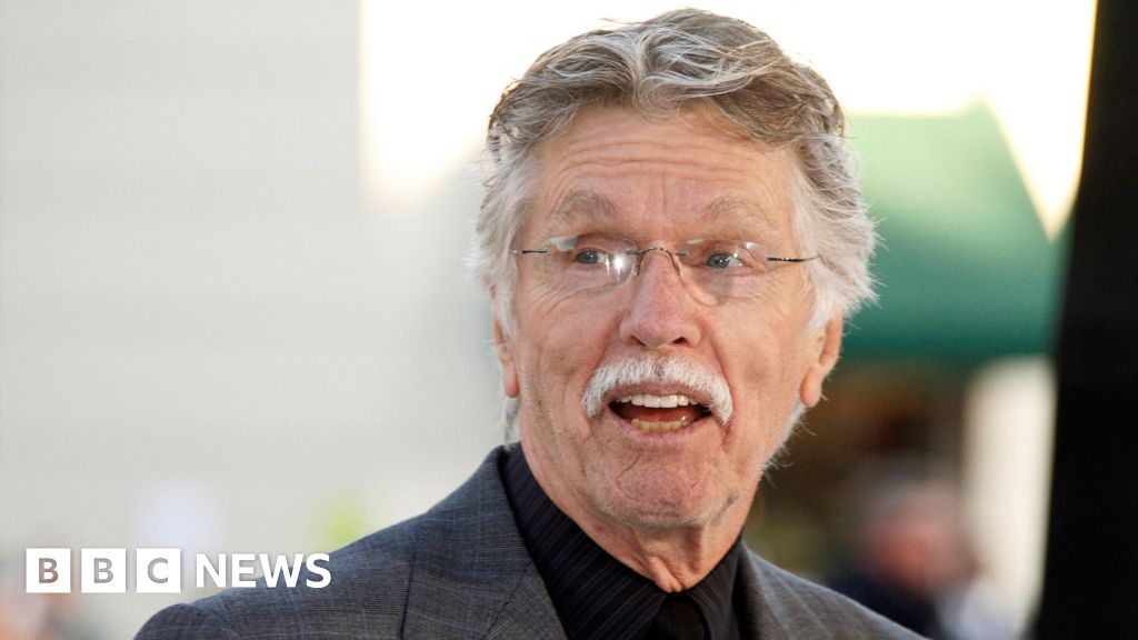 O ator americano Tom Skerritt, que estrelou em Picket Fences, Mash e Alien, faleceu aos 93 anos