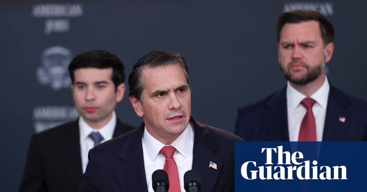 Empresário foragido levado à custódia dos EUA no caso de suborno na Venezuela