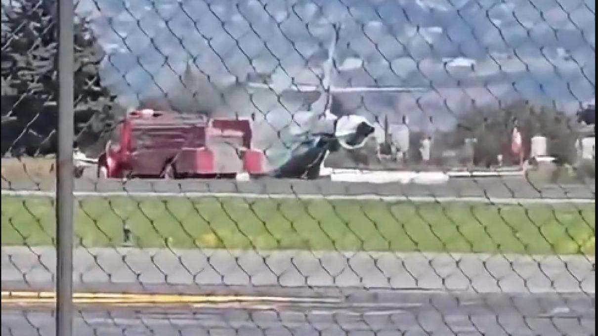 A aeronave aterriza de emergência no Aeroporto Internacional de Toluca