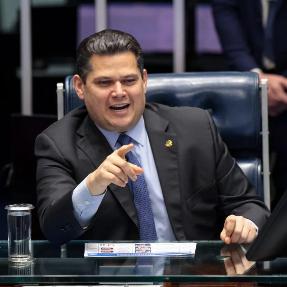 Alcolumbre: fim da escala 6x1 é "conquista gigante" para os trabalhadores