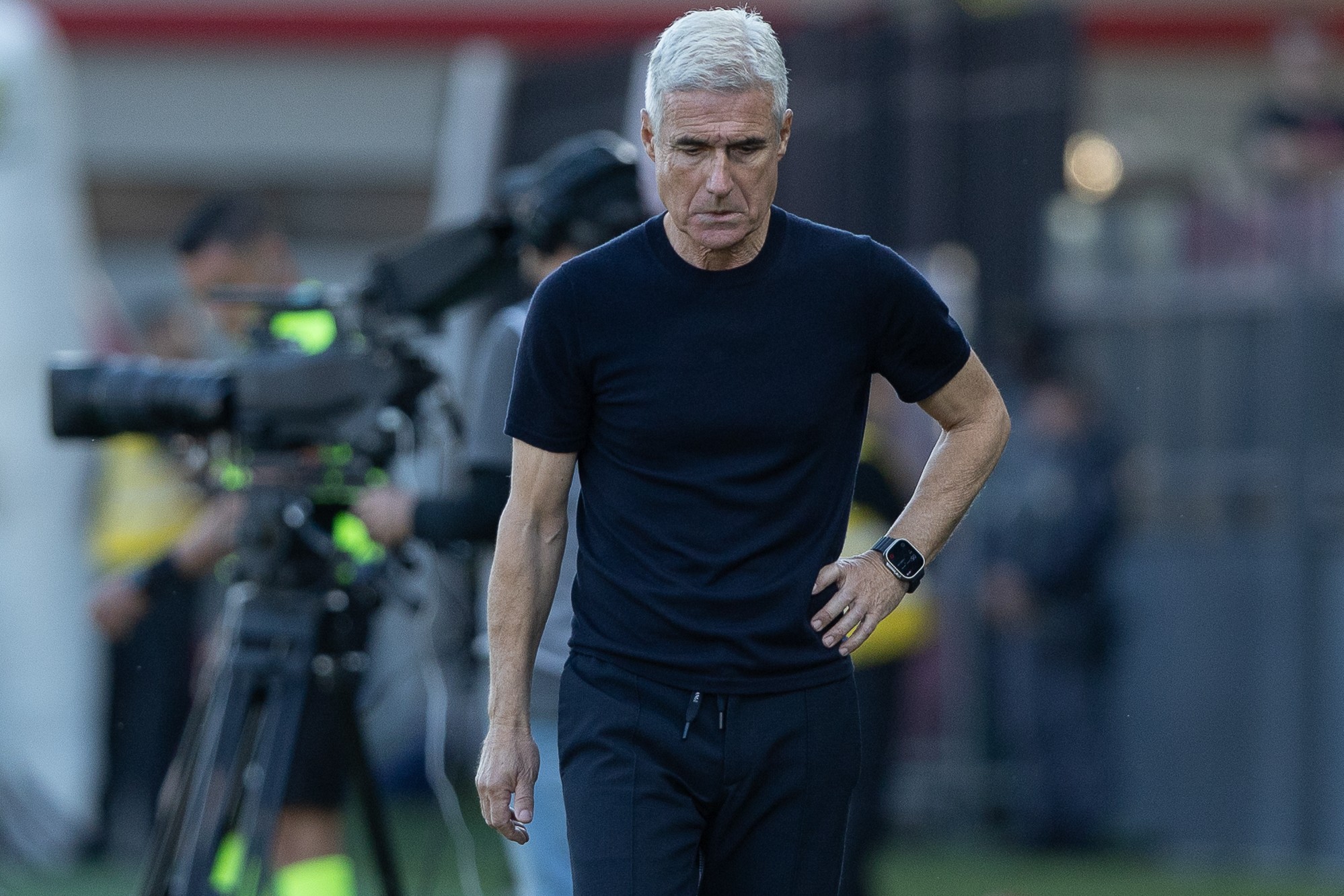 Grêmio ainda costura oferta para pagar rescisão a Luís Castro; veja bastidores e valor