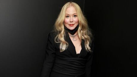 Christina Applegate revela diagnóstico errado de esclerose múltipla e relata piora na saúde