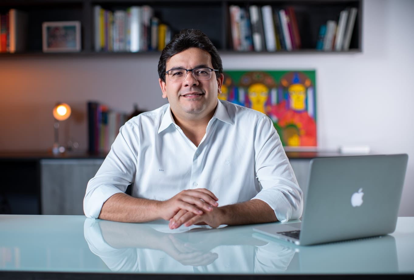 Quem é o governador mais bem votado em 2026